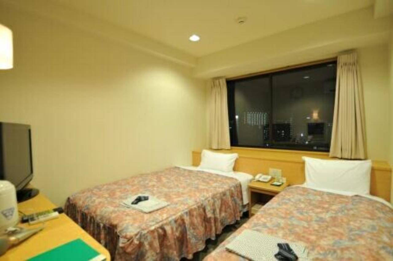 Hiroshima Ekimae Universal Hotel Exterior photo